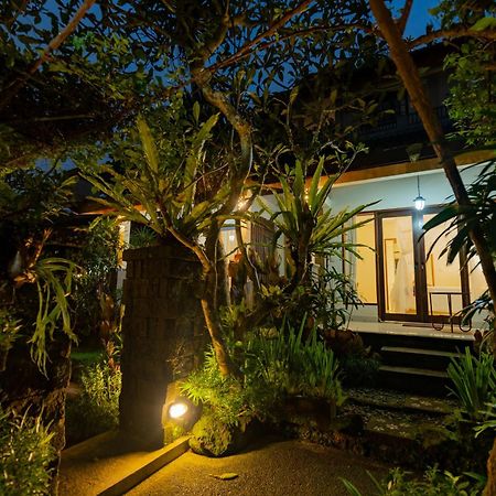 Desak Putu Putra Hidden Otel Ubud Dış mekan fotoğraf