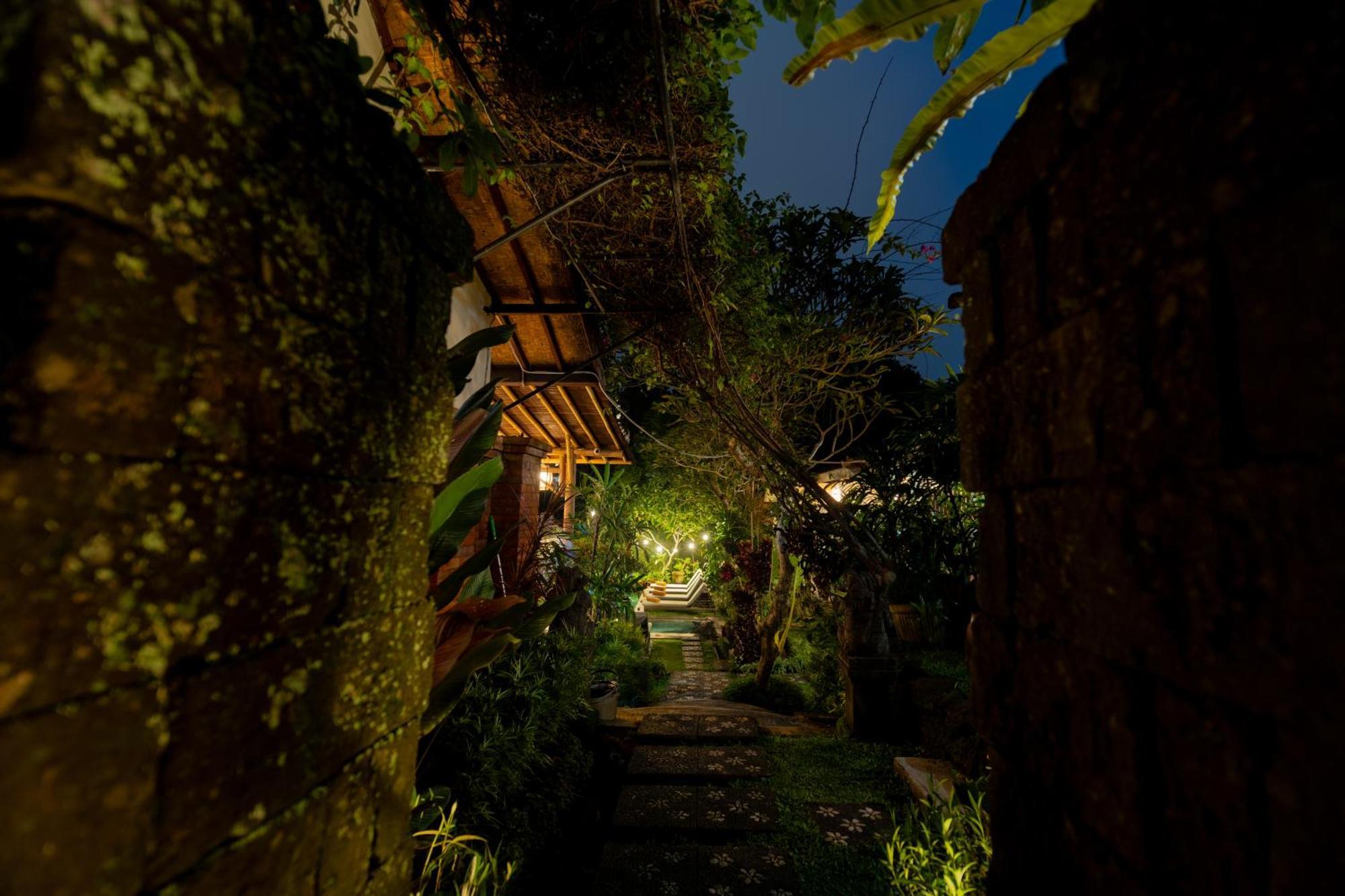 Desak Putu Putra Hidden Otel Ubud Dış mekan fotoğraf